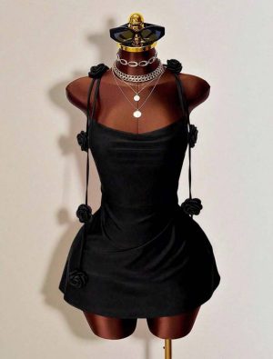 Vestido Mini Rosas 3D Negro [TALLA S]