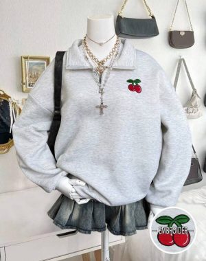 Sudadera Oversize Cuello Alto con Parche de Cereza [TALLA M]