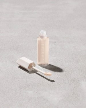 FENTY BEAUTY WE’RE EVEN HYDRATING LONGWEAR CONCEALER 160W