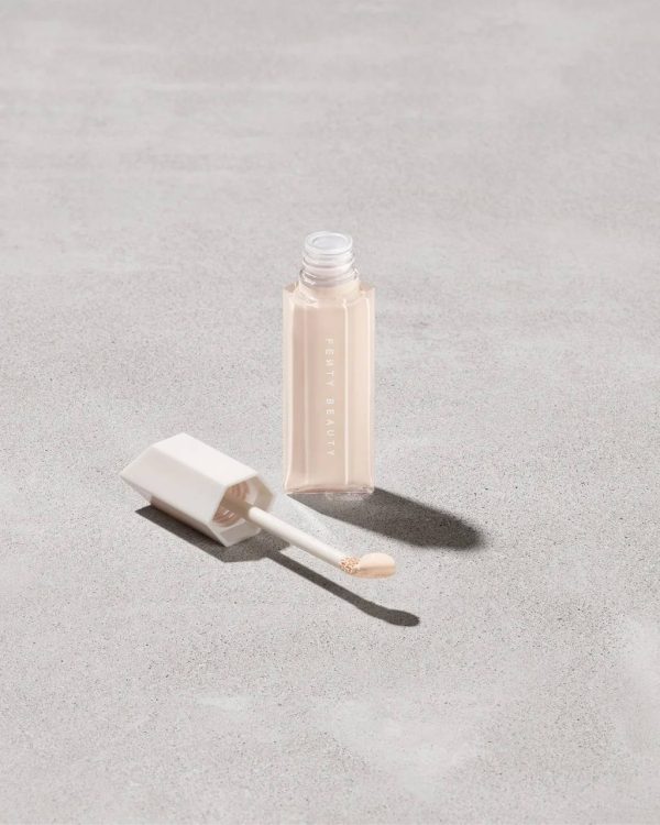FENTY BEAUTY WE’RE EVEN HYDRATING LONGWEAR CONCEALER 160W