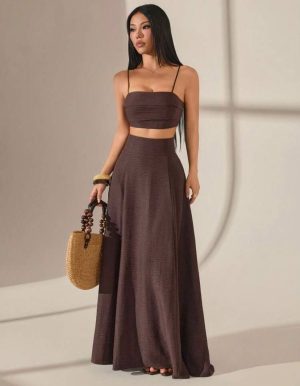 Conjunto de 2 piezas (Crop Top straps + Falda maxi fluida) marrón chocolate