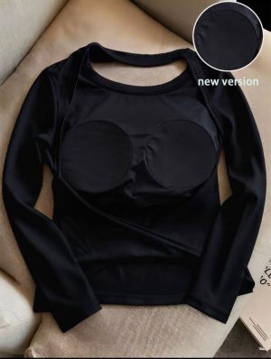 photo_8_2026-10-06_18-00-58 Blusa / Top deportivo negro manga larga con copas estructuradas